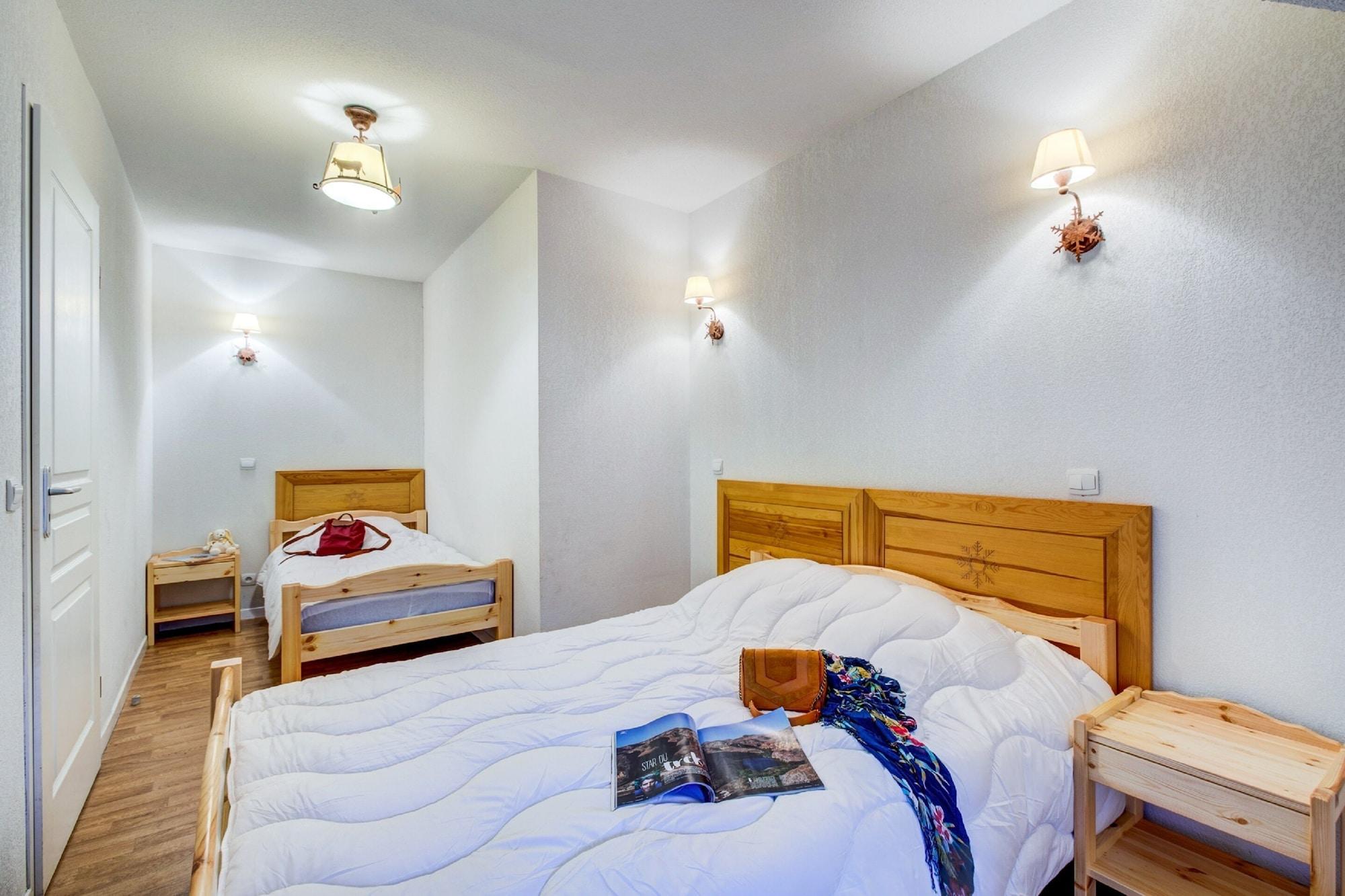 Vacanceole - Residence Illixon Bagneres-de-Luchon Bagian luar foto