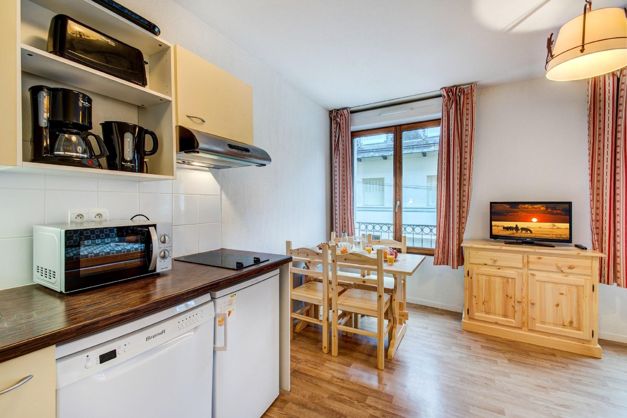 Vacanceole - Residence Illixon Bagneres-de-Luchon Bagian luar foto