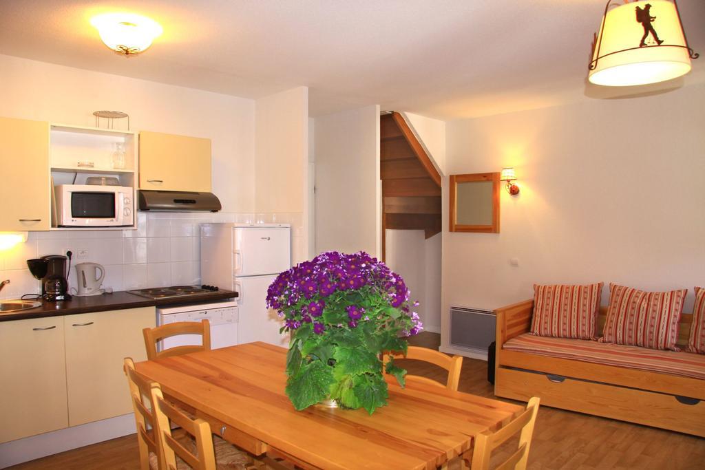 Vacanceole - Residence Illixon Bagneres-de-Luchon Bagian luar foto