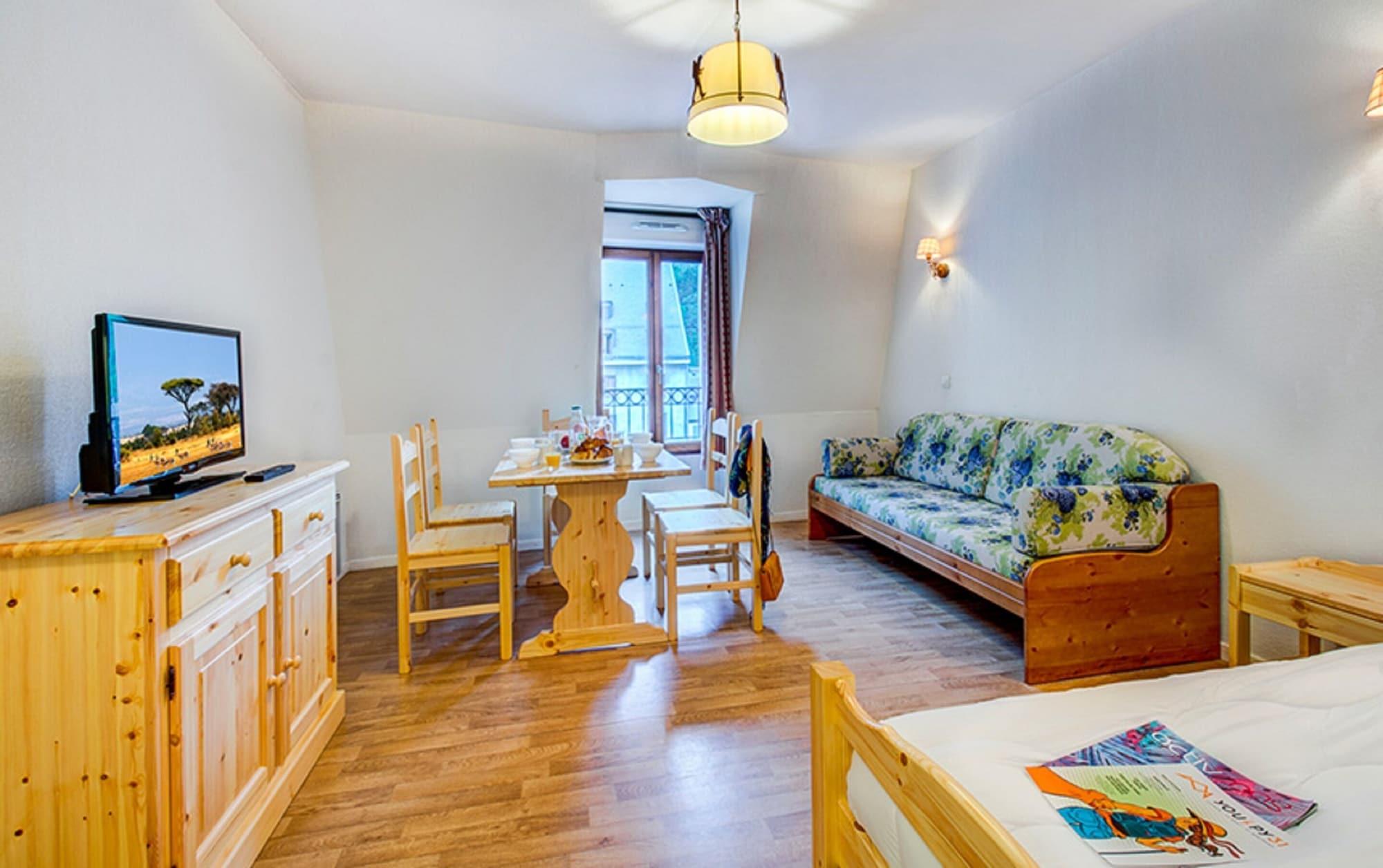 Vacanceole - Residence Illixon Bagneres-de-Luchon Bagian luar foto
